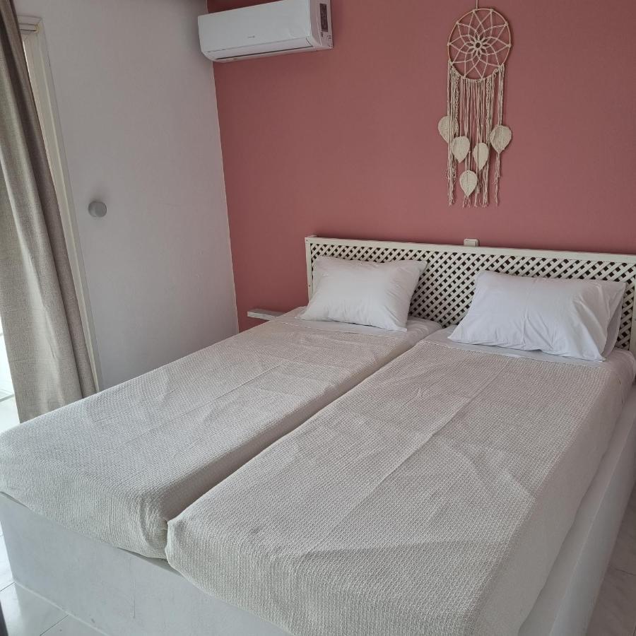 Arocaria - Faliraki Peaceful Apartments Ngoại thất bức ảnh